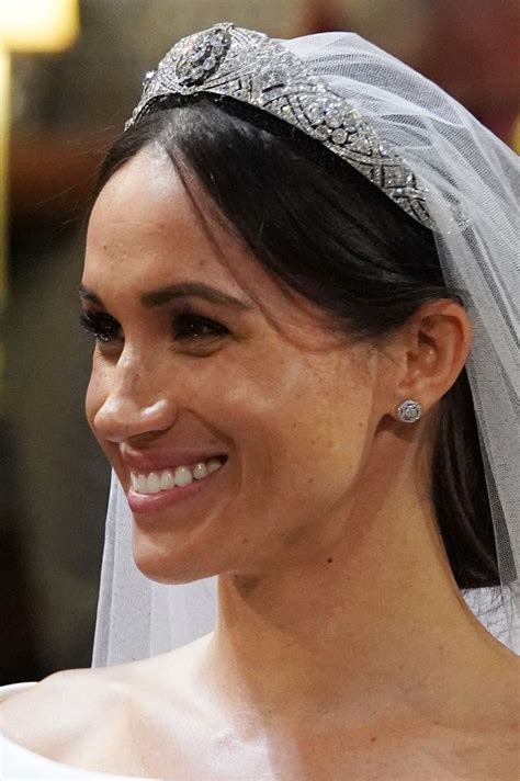 meghan markle wedding earrings|meghan markle earrings today.